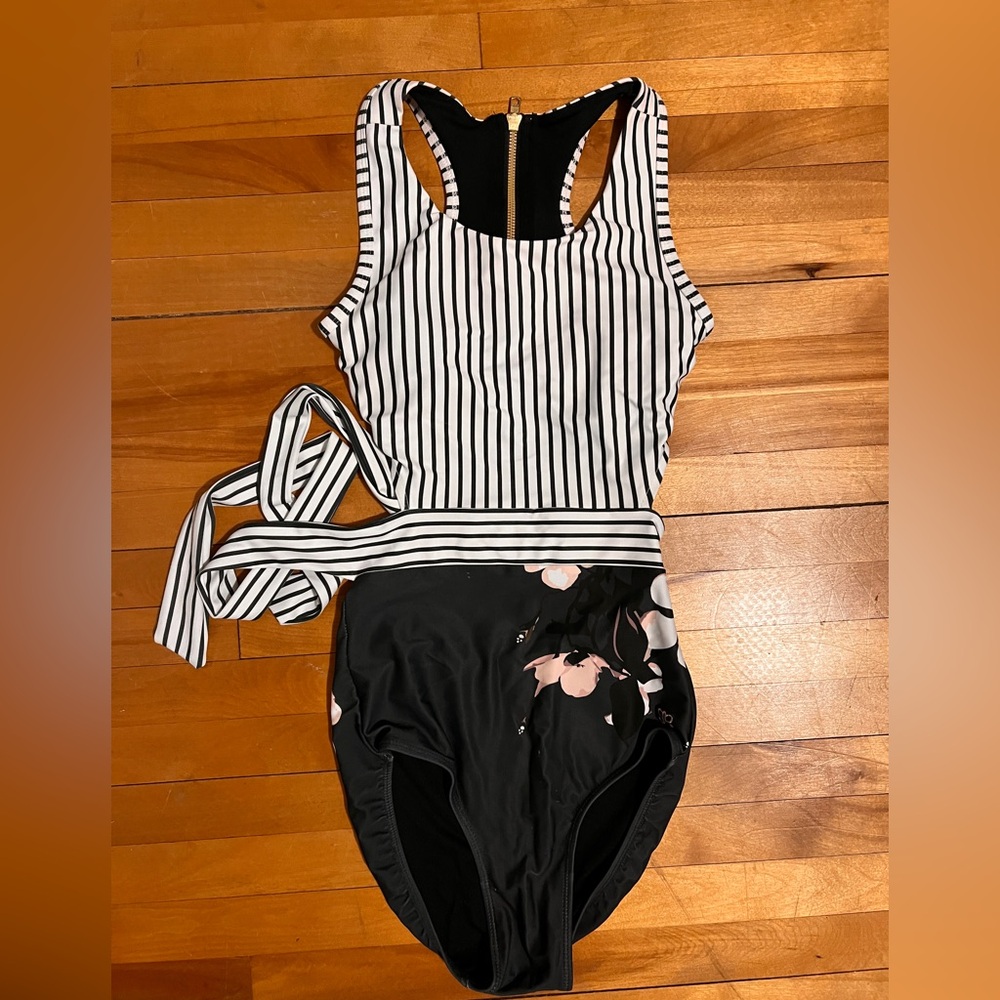 Albion “bon voyage” one piece swim suit
